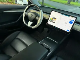 Tesla Model 3 2022 4dr Sedan
