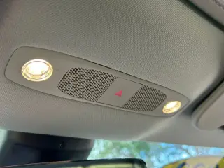 Tesla Model 3 2022 4dr Sedan