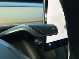 Tesla Model 3 2022 4dr Sedan