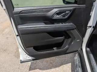 GMC Yukon 2022 4x4 SLT 4dr SUV