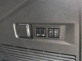 GMC Yukon 2022 4x4 SLT 4dr SUV