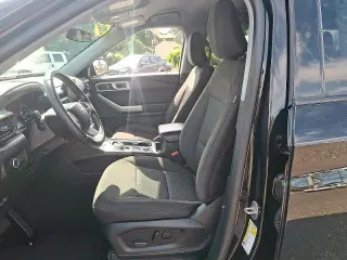 Ford Explorer 2023 AWD XLT 4dr SUV