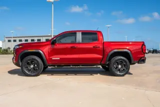 GMC Canyon 2024 4x2 Elevation 4dr Crew Cab 5 ft. SB