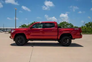 Toyota Tacoma 2022 4x2 SR5 4dr Double Cab 5.0 ft SB