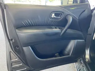 Nissan Armada 2023 4x4 SV 4dr SUV