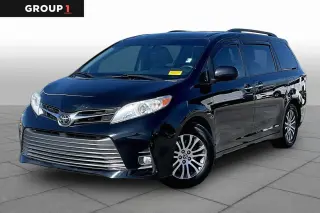 Toyota Sienna 2019 XLE 7-Passenger Auto Access Seat 4dr Mini-Van