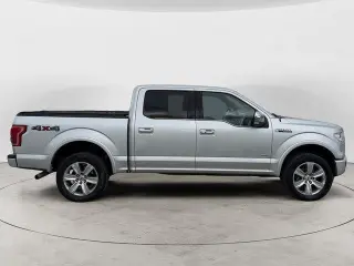 Ford F-150 2015 4x4 Platinum 4dr SuperCrew 5.5 ft. SB
