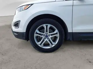 Ford Edge 2015 AWD Titanium 4dr Crossover