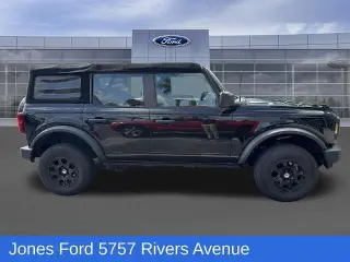 Ford Bronco 2022 4x4 Outer Banks 4dr SUV