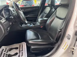 2020 Chrysler 300 Limited