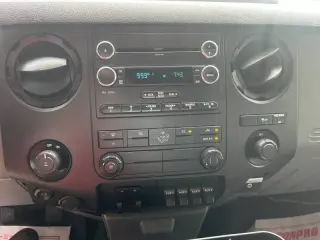 2015 Ford F-250 Super Duty XL