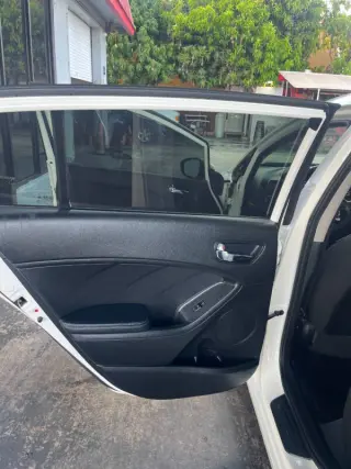 2016 Kia Forte5