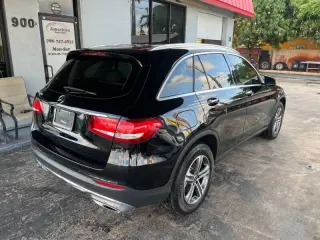 2019 Mercedes-Benz GLC GLC 300