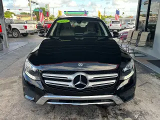 2019 Mercedes-Benz GLC GLC 300