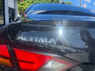 2020 Nissan Altima