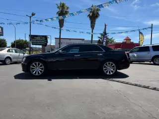 2012 CHRYSLER 300