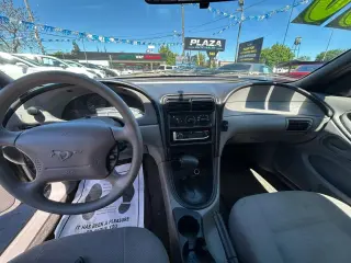 2000 FORD MUSTANG