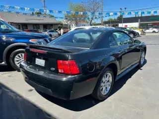 2000 FORD MUSTANG