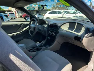2000 FORD MUSTANG