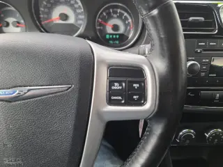 2011 Chrysler 200 Touring 4-Door Sedan