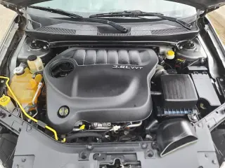 2011 Chrysler 200 Touring 4-Door Sedan