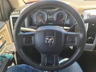 2012 RAM 1500 SLT