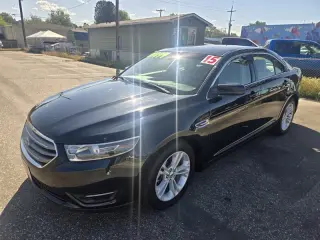 2015 Ford Taurus SEL