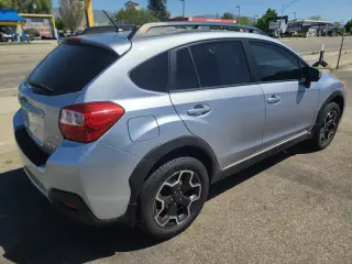 2015 Subaru XV Crosstrek 2.0i Premium 4-Door Wagon