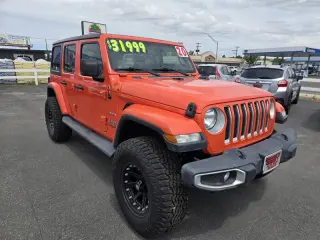2020 Jeep Wrangler Unlimited Sahara Altitude