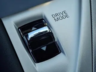 INFINITI Q60 2017 AWD 2.0T 2dr Coupe