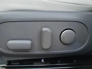 Hyundai KONA 2024 Limited 4dr Crossover