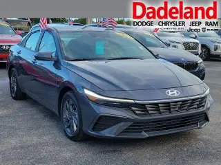Hyundai ELANTRA Hybrid 2024 Blue 4dr Sedan