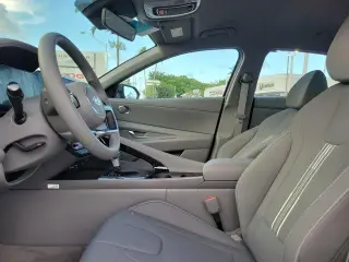 Hyundai ELANTRA Hybrid 2024 Blue 4dr Sedan
