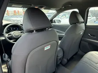 Hyundai ELANTRA 2025 SE 4dr Sedan