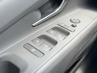 Hyundai ELANTRA 2025 SE 4dr Sedan