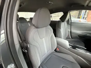 Hyundai ELANTRA 2025 SE 4dr Sedan