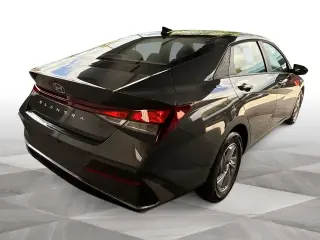 Hyundai ELANTRA 2025 SE 4dr Sedan