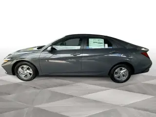 Hyundai ELANTRA 2025 SE 4dr Sedan