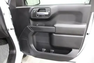 Chevrolet Silverado 1500 2024 4x2 Custom 4dr Crew Cab 5.8 ft. SB