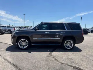 Cadillac Escalade 2017 4x4 Luxury 4dr SUV
