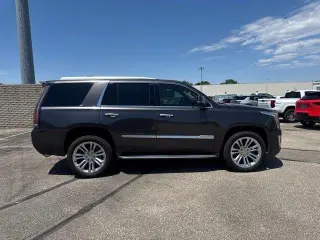 Cadillac Escalade 2017 4x4 Luxury 4dr SUV
