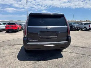 Cadillac Escalade 2017 4x4 Luxury 4dr SUV