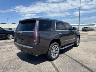 Cadillac Escalade 2017 4x4 Luxury 4dr SUV