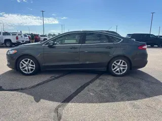 Ford Fusion 2016 SE 4dr Sedan