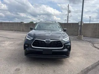 Toyota Highlander Hybrid 2022 AWD Limited 4dr SUV