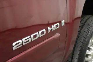Chevrolet Silverado 2500HD 2008 4WD LT1 4dr Crew Cab LB