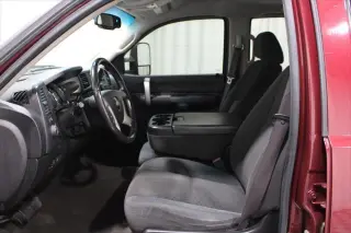 Chevrolet Silverado 2500HD 2008 4WD LT1 4dr Crew Cab LB