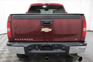 Chevrolet Silverado 2500HD 2008 4WD LT1 4dr Crew Cab LB