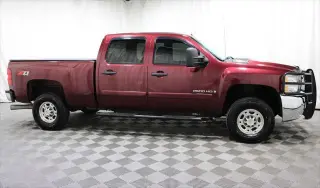 Chevrolet Silverado 2500HD 2008 4WD LT1 4dr Crew Cab LB