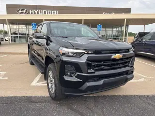Chevrolet Colorado 2024 4x4 LT 4dr Crew Cab 5 ft. SB